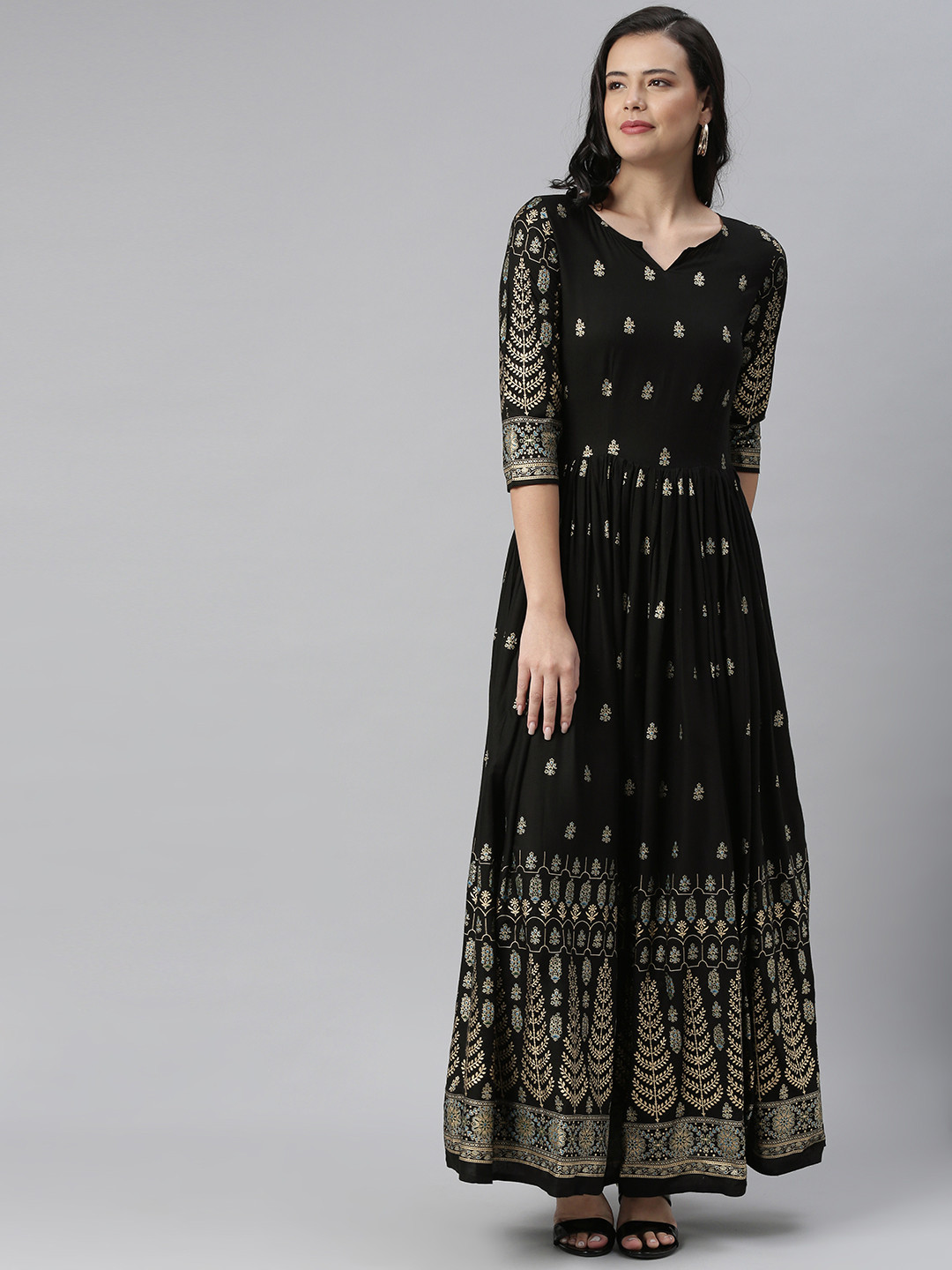 Swishchick Women Black & Gold-Toned Printed Fit and Flare Dress