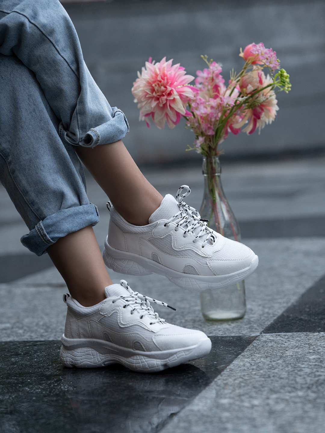 Shoetopia Women Woven Design Sneakers