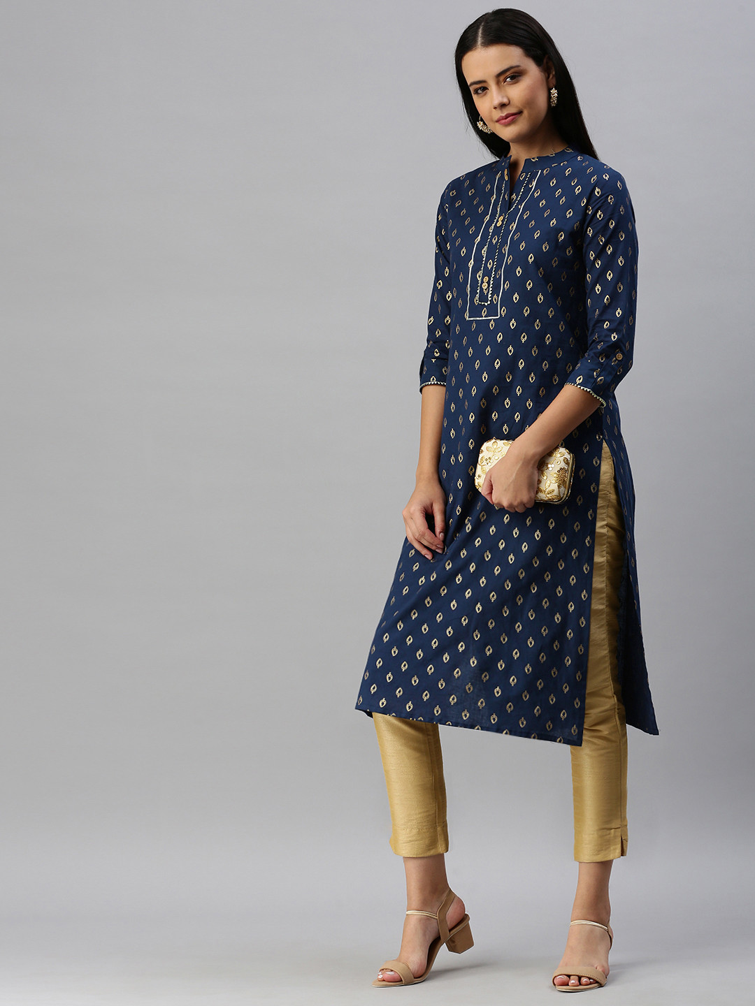 Blissta Women Navy Blue Foil Printed Kurta