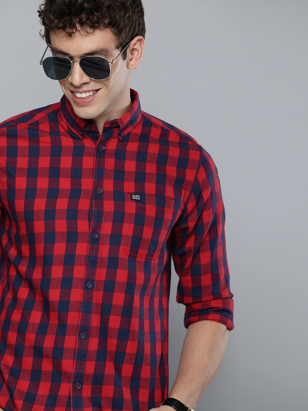 The Indian Garage Co Men Red & Blue Regular Fit Checked Casual Shirt