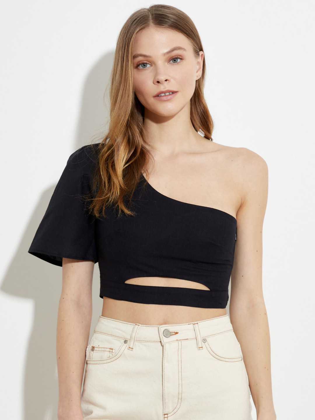 Trendyol Black One Shoulder Puff Sleeves Pure Cotton Cut-Out Crop Fitted Top