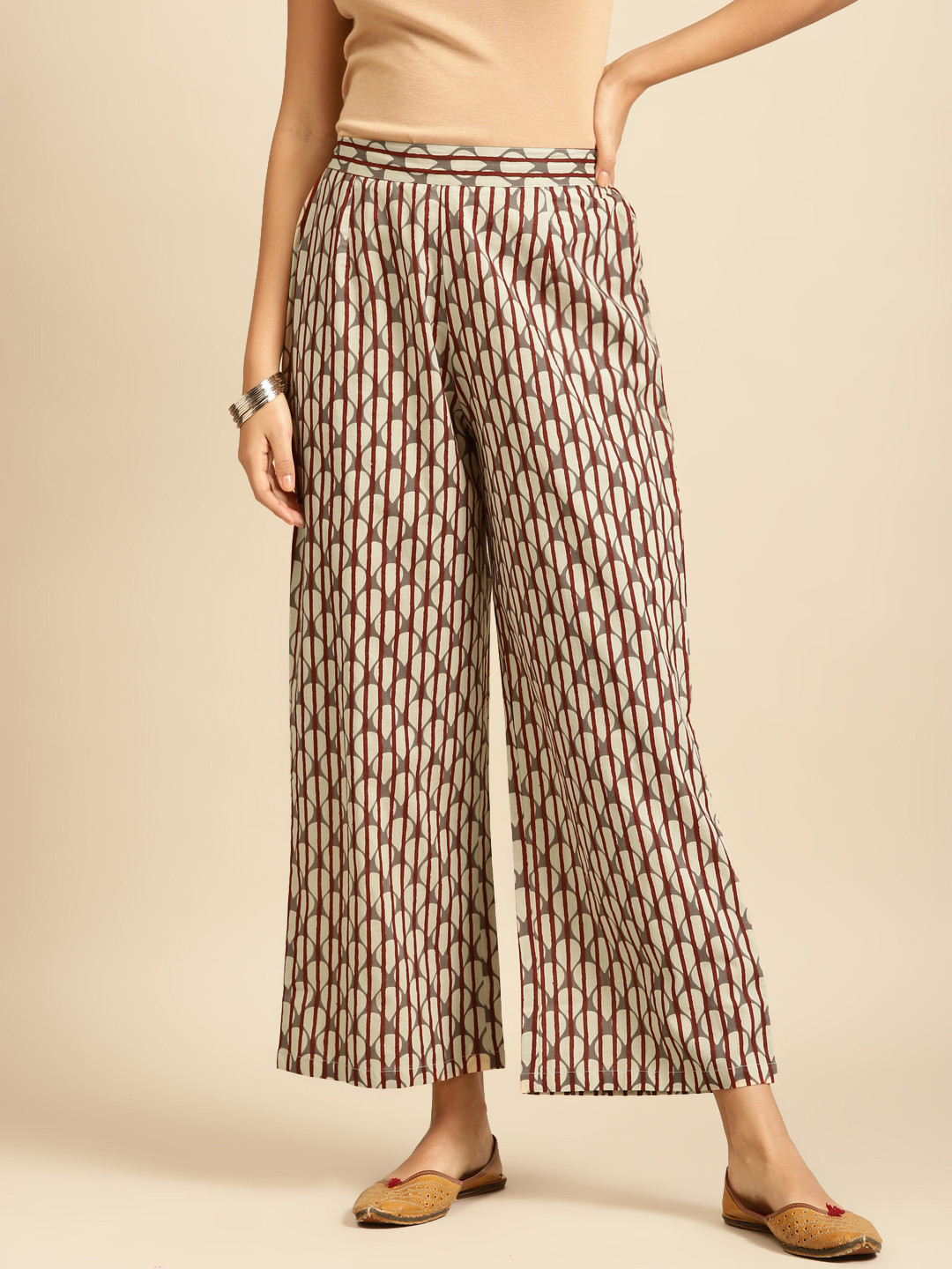 anayna Women Cream-Coloured & Maroon Printed Straight Palazzos
