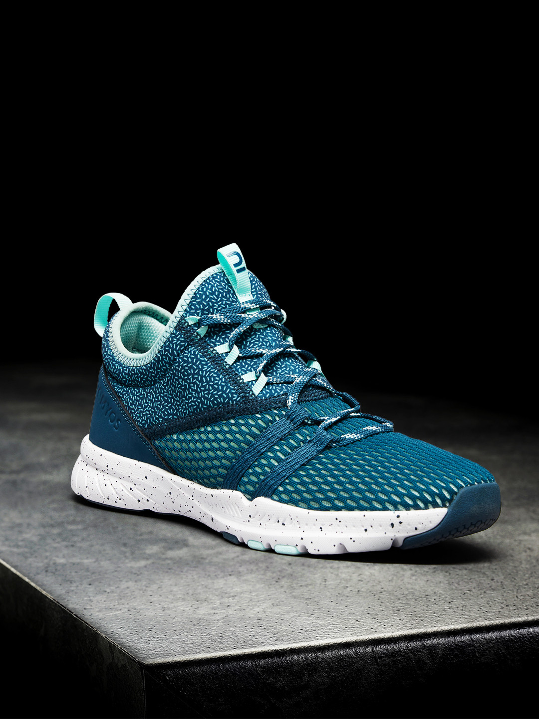 Chaussures Femme Les Spadri De Decathlon Chaussure De Boxe Femme - Main Image