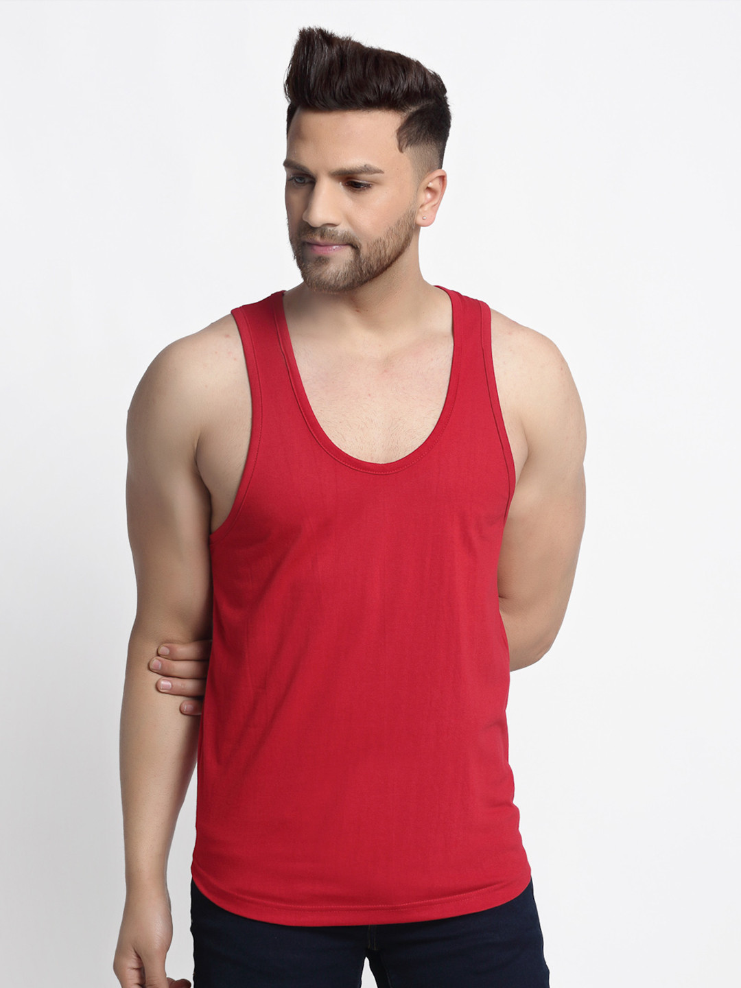Friskers Men Maroon Solid Gym Vest