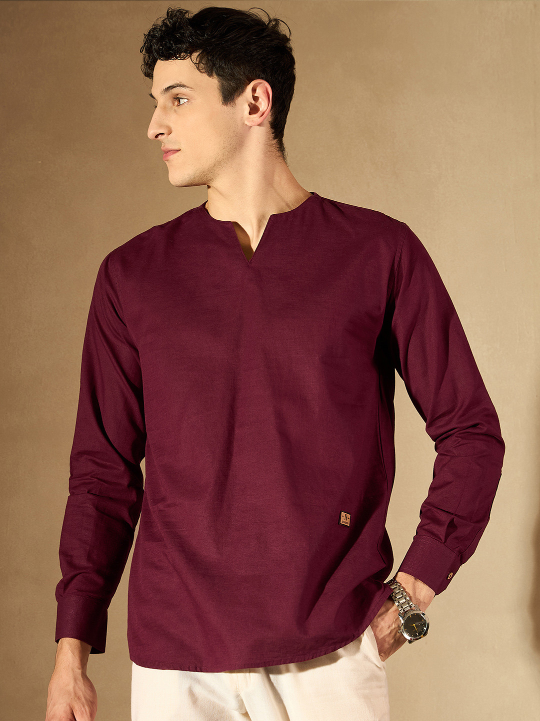 DENNISON Men Maroon Solid Straight Pure Cotton Short Kurta