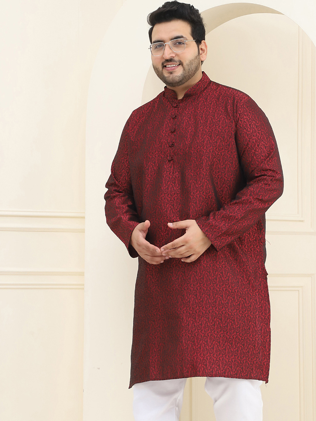 SOJANYA PLUS Men Maroon Jacquard Kurta
