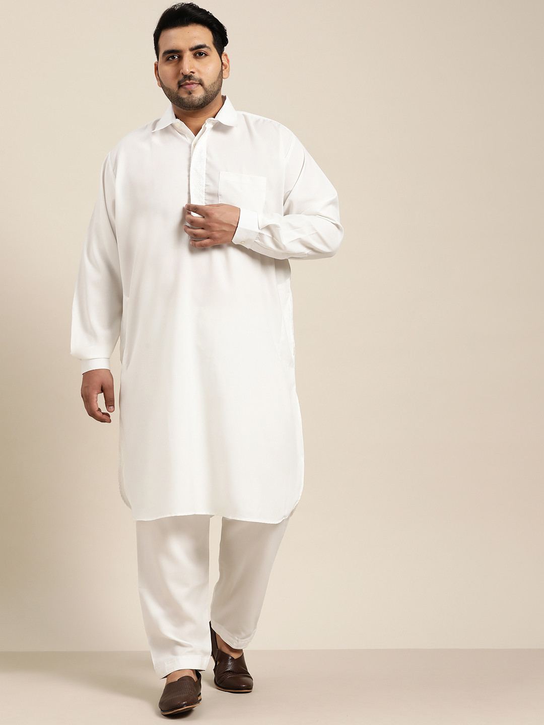 SOJANYA PLUS Men Off White Solid Cotton Pathani Kurta with Pyjamas