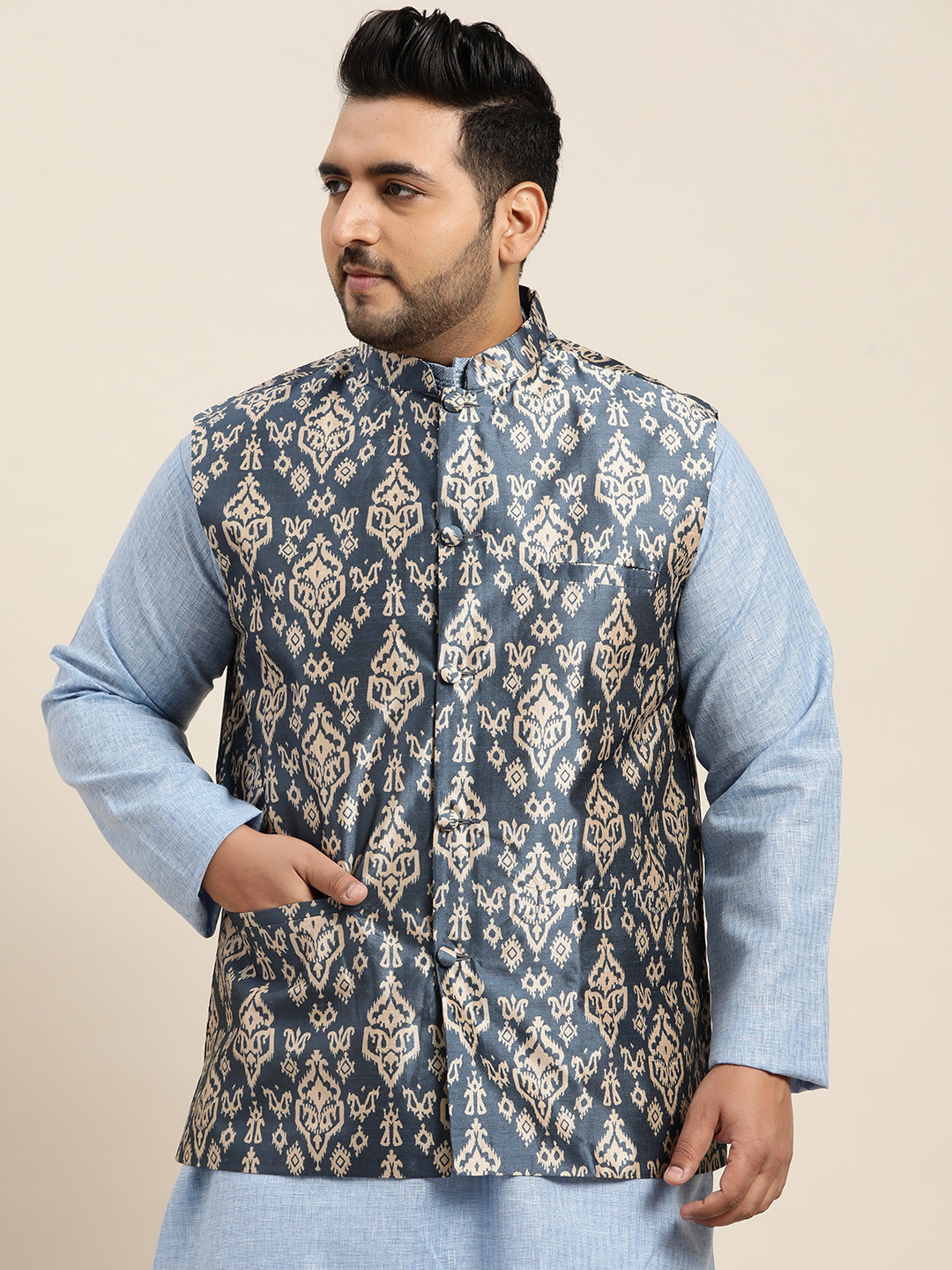 SOJANYA PLUS Men Navy Blue & Cream Coloured Ethnic Motifs Print Silk Blend Nehru Jacket