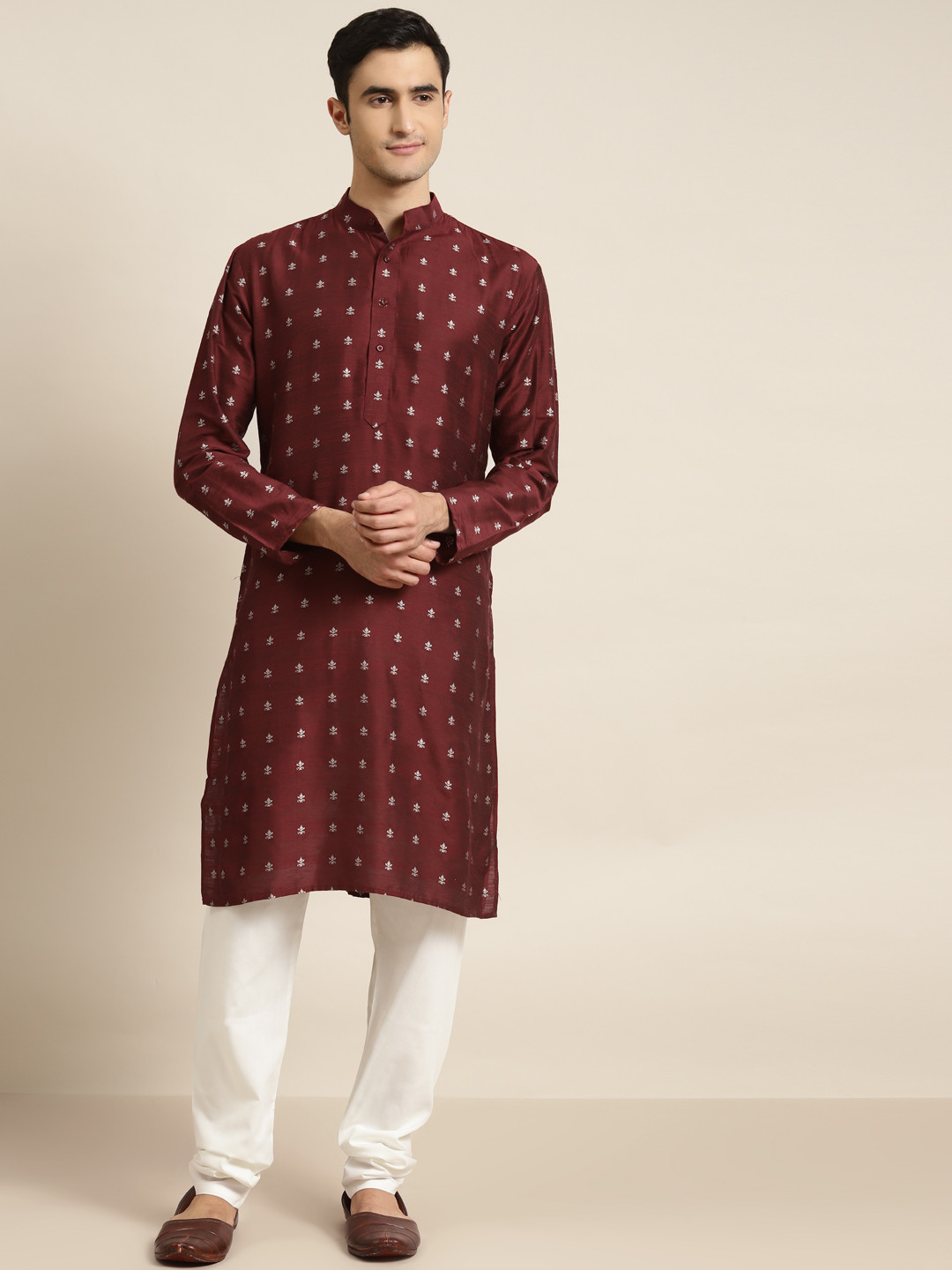 SOJANYA Men Maroon & Off-White Self Design Jacquard Kurta with Churidar
