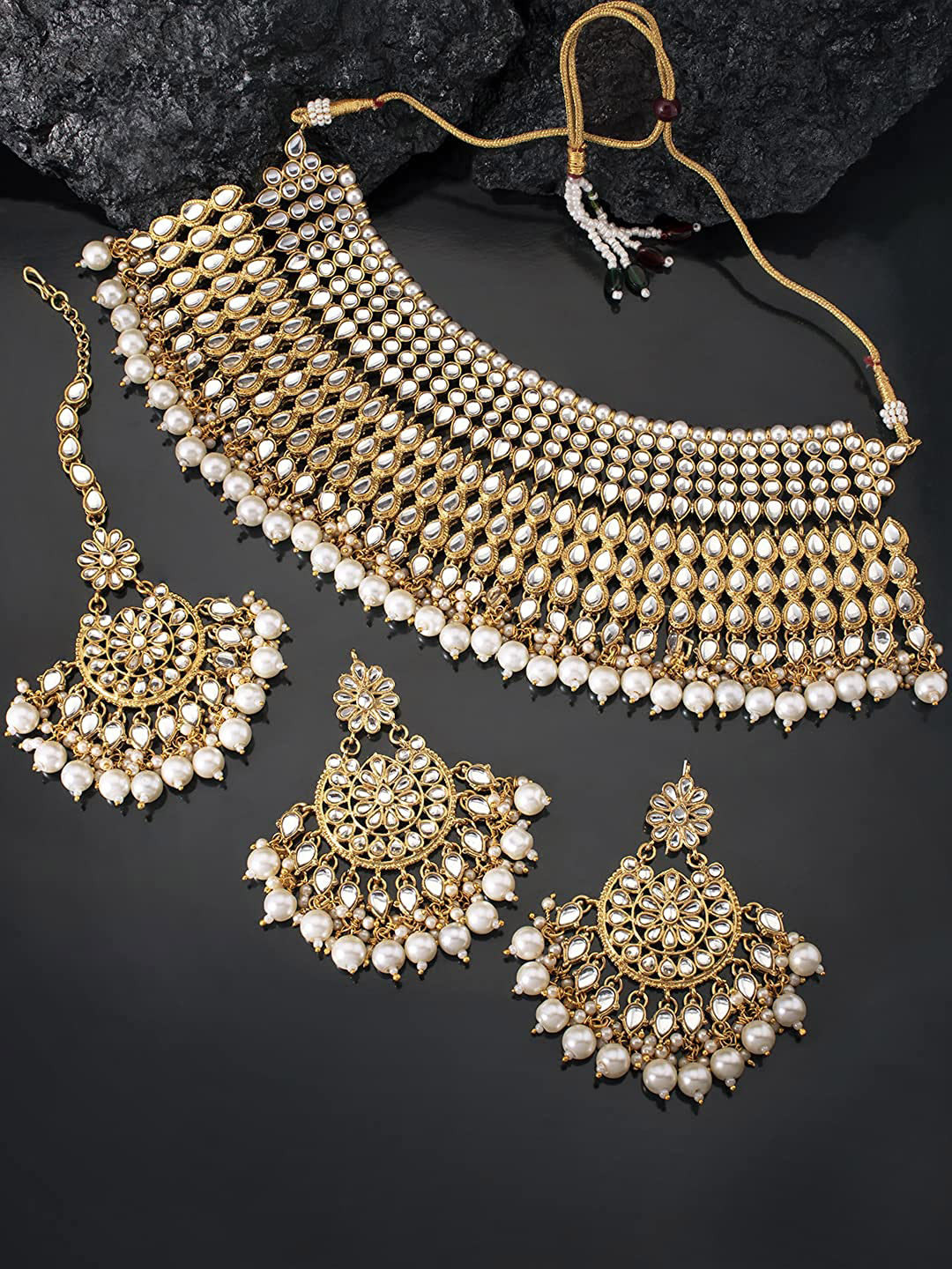 Peora Gold-Plated Kundan Pearl Studded Jewellery Set