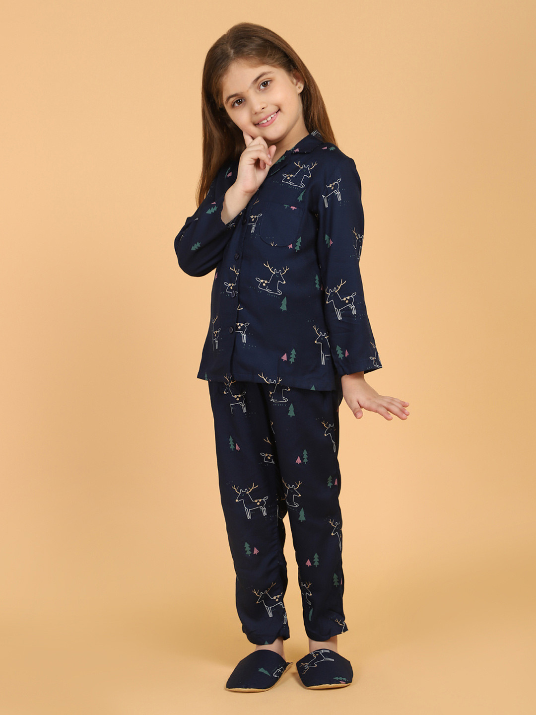 PICCOLO Girls Navy Blue & White Printed Night Suit with Room Slippers