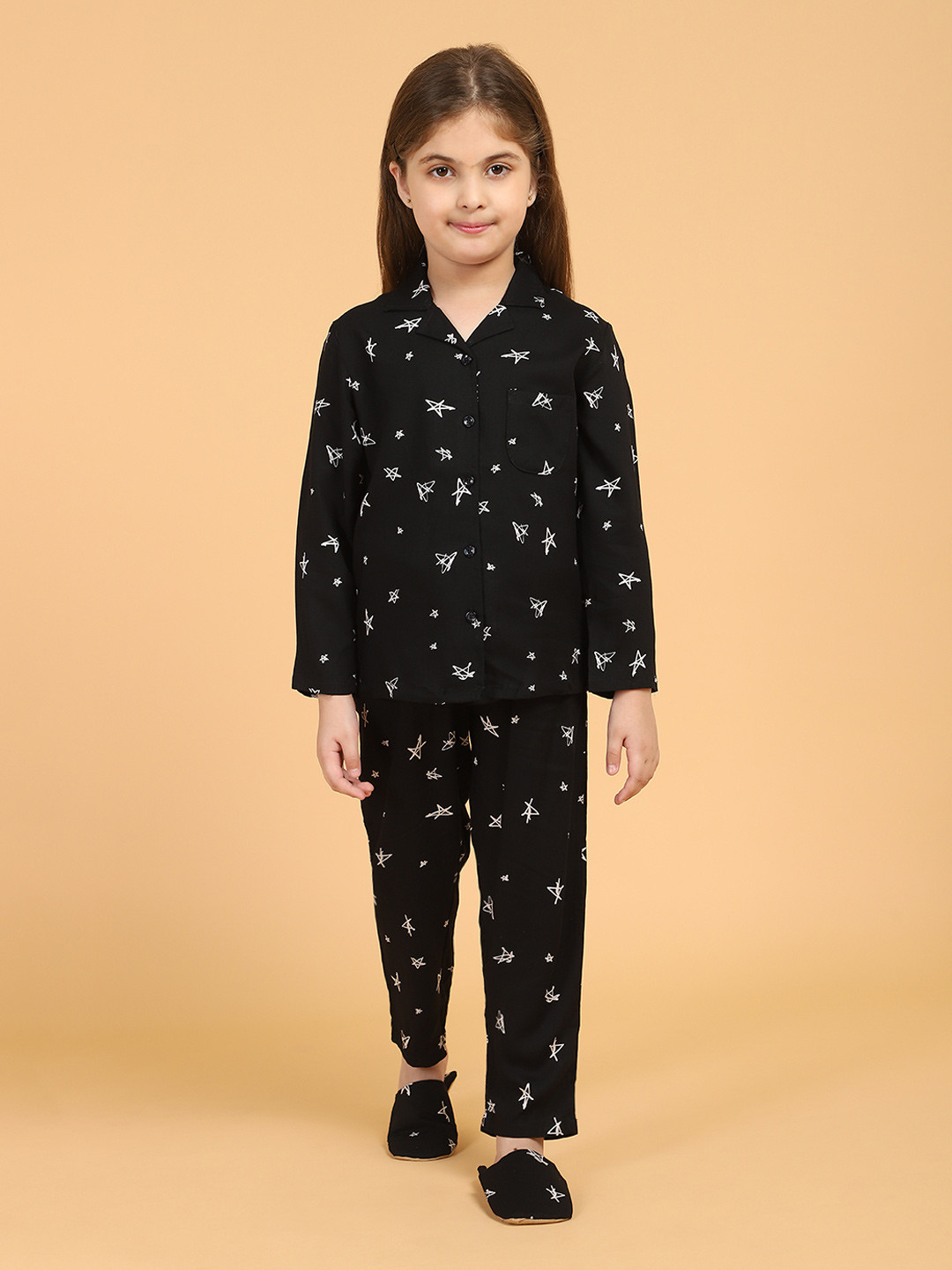 PICCOLO Girls Black & White Printed Night Suit With Slip-ons