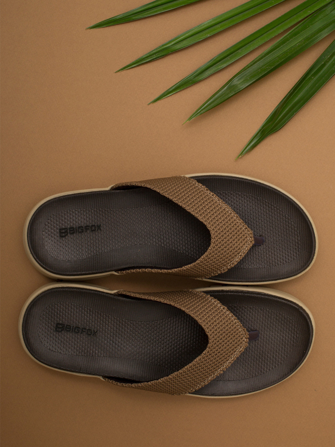 Big Fox Men Brown & Black Comfort Sandals