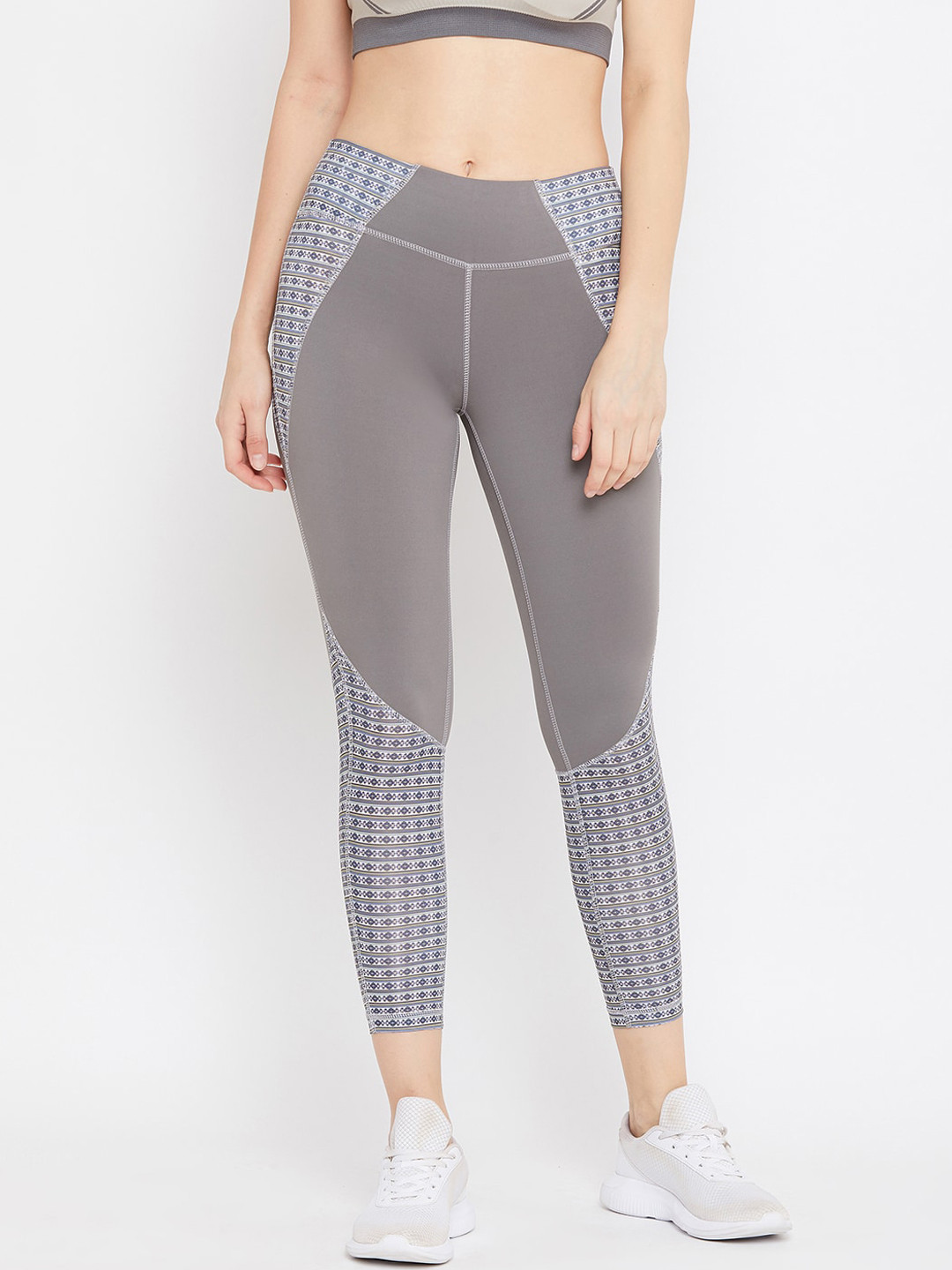 JUMP USA Women Grey & White Printed e-dry Training Tights