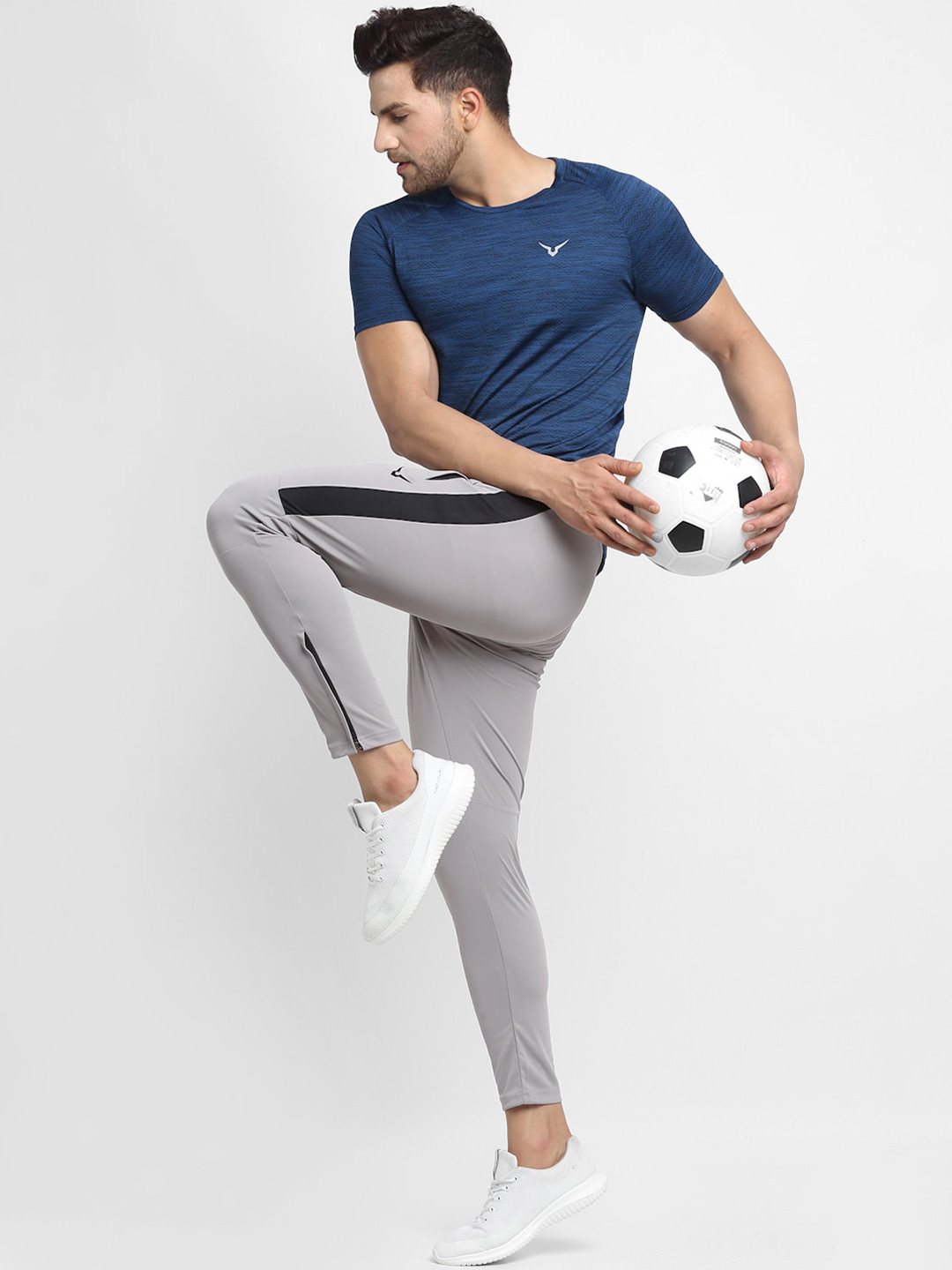 Invincible Men Fitness Tee