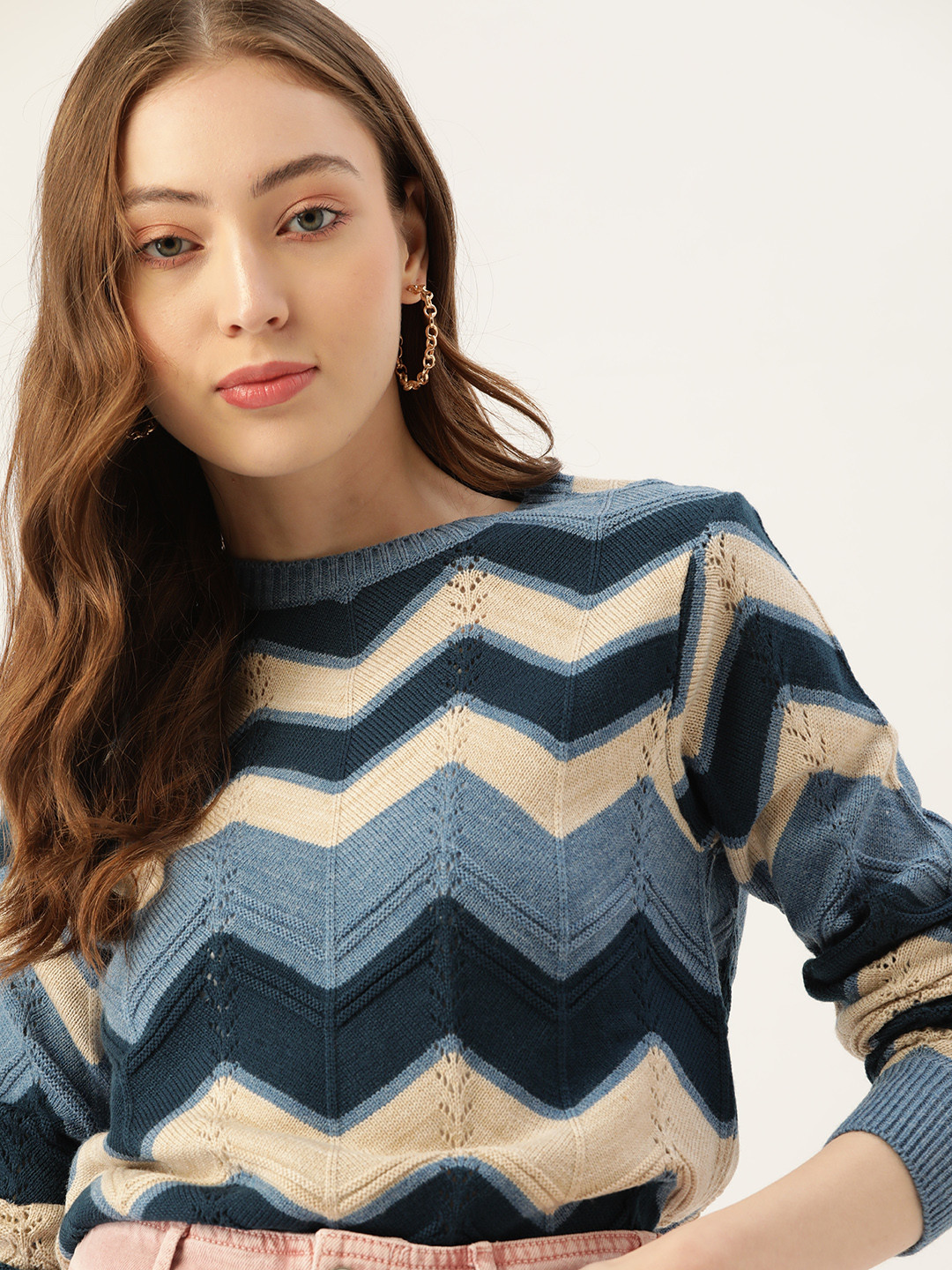 DressBerry Women Navy Blue & Beige Chevron Pullover Sweater