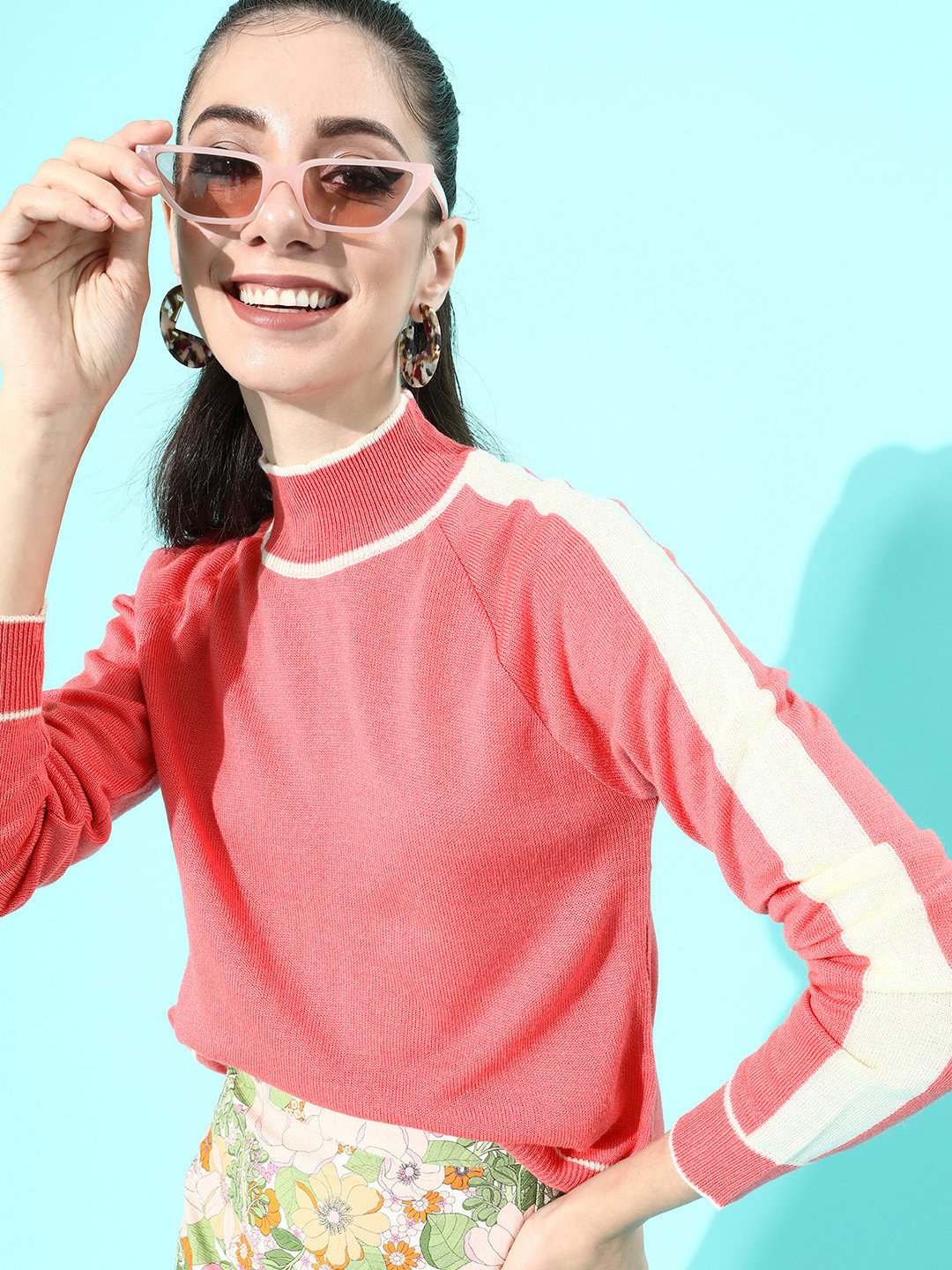 DressBerry Women Pretty Pink Solid Knitted Sweater