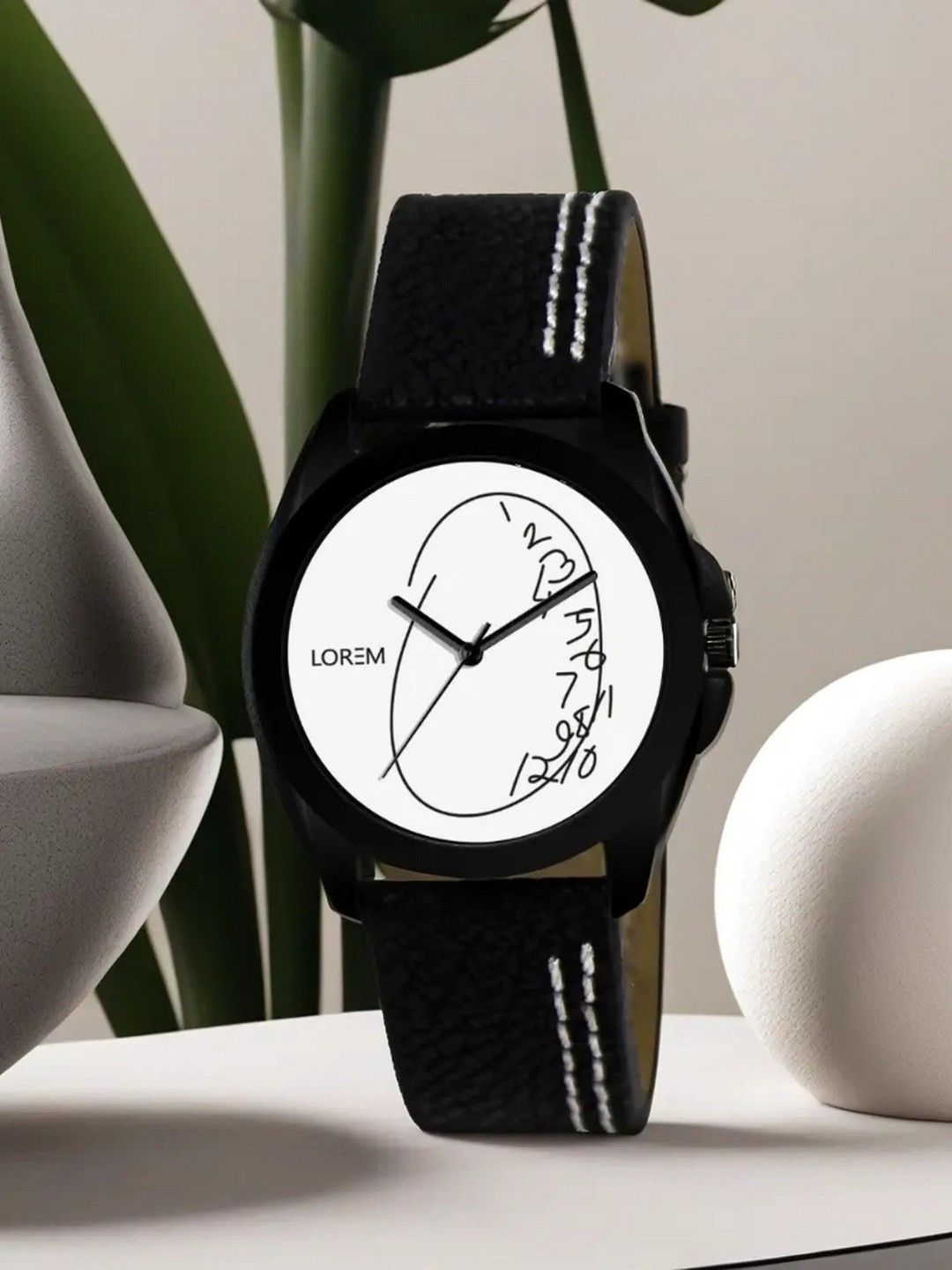 LOREM Women Black Analogue Watch