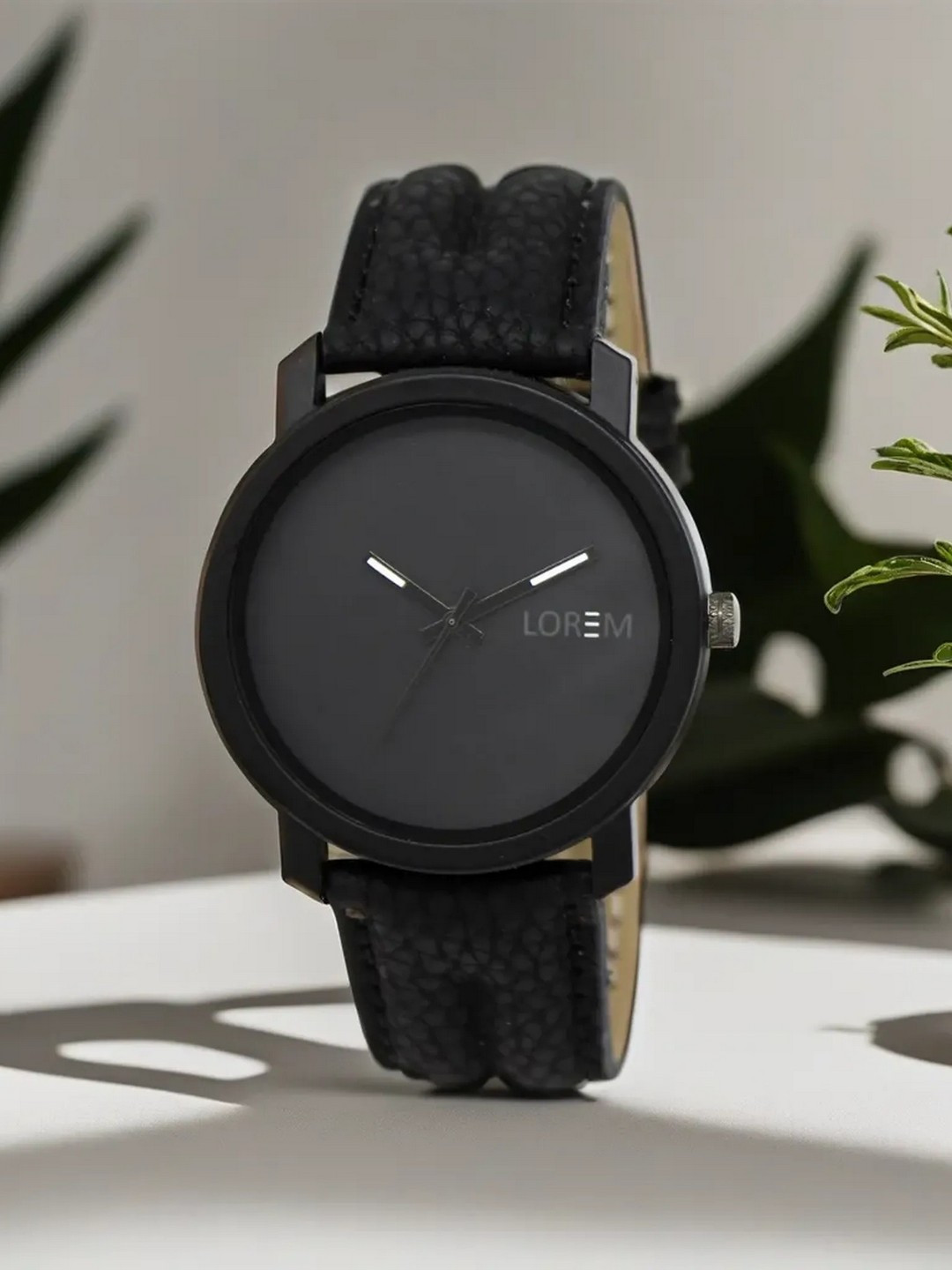 LOREM Men Black Analogue Watch LR21
