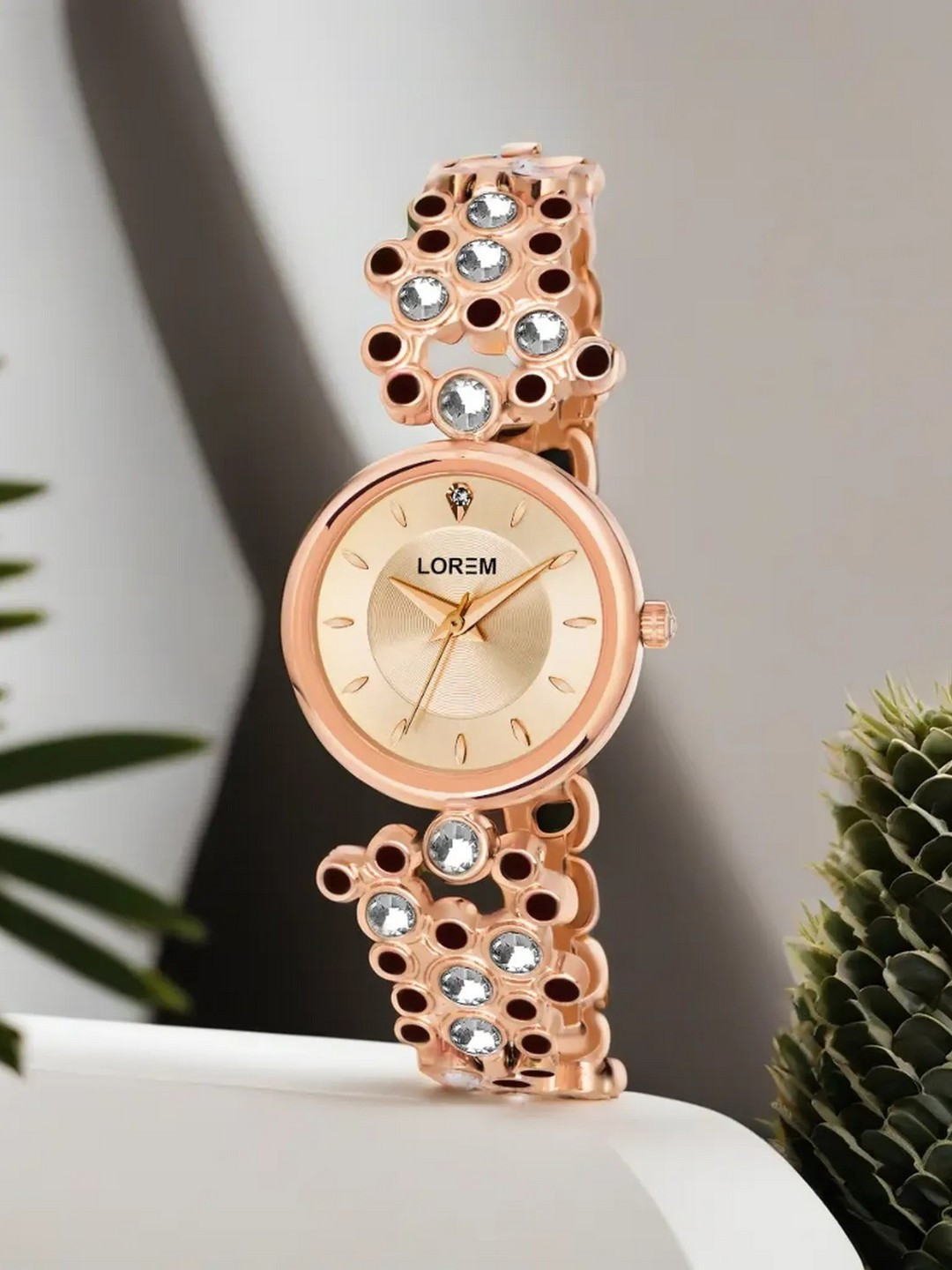 LOREM Women Rose Gold Analogue Watch LR256