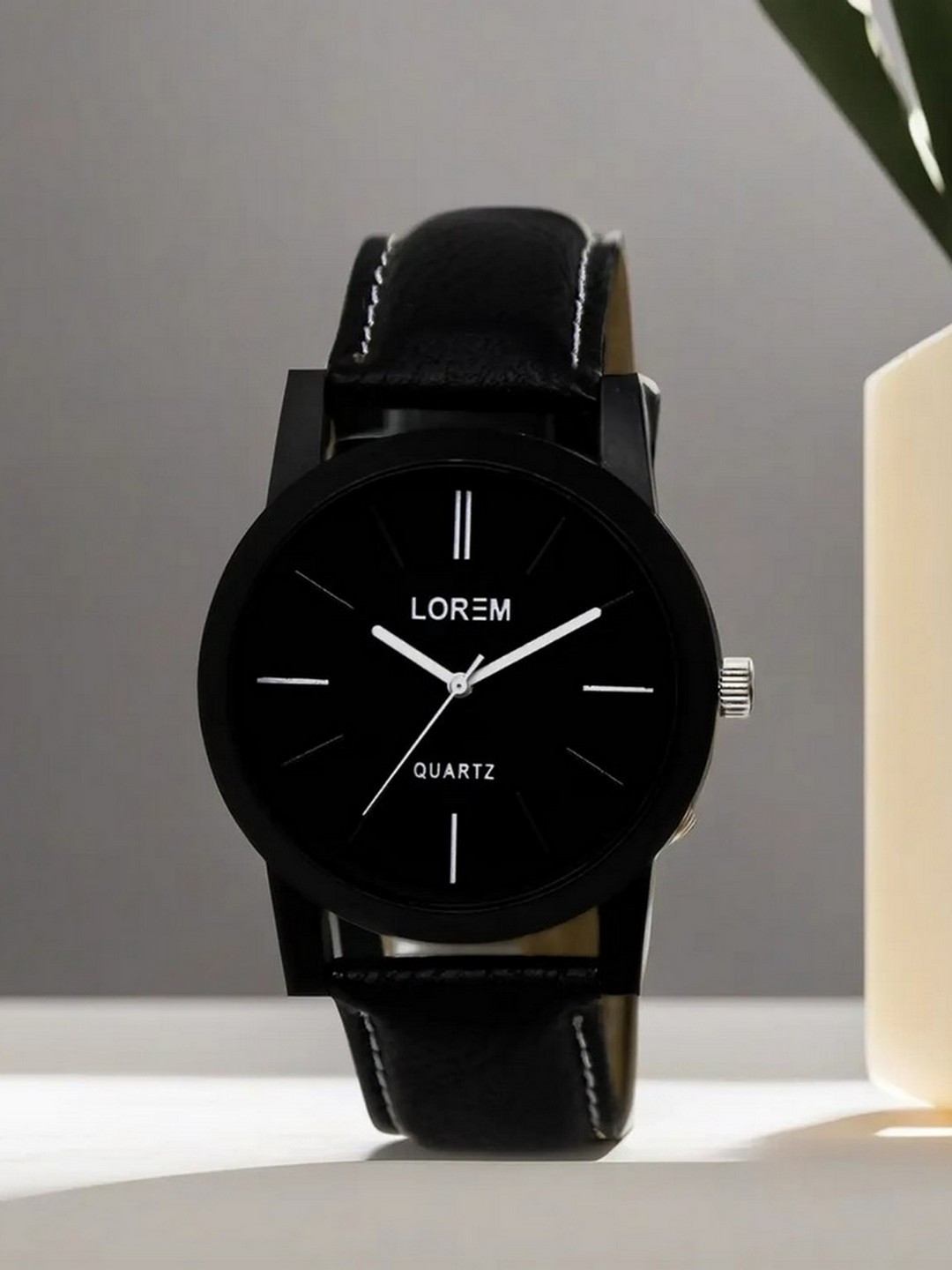 LOREM Men Black Analogue Watch