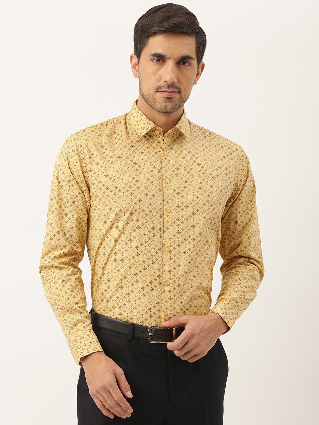 SOJANYA Men Mustard Yellow & Navy Blue Geometric Print Classic Formal Shirt