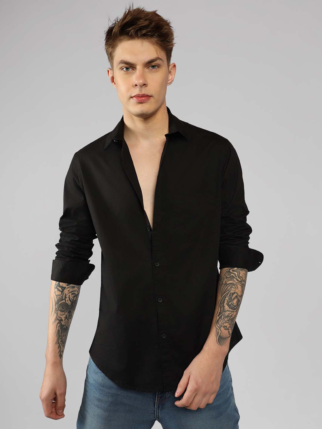 Dennis Lingo Men Black Slim Fit Casual Shirt