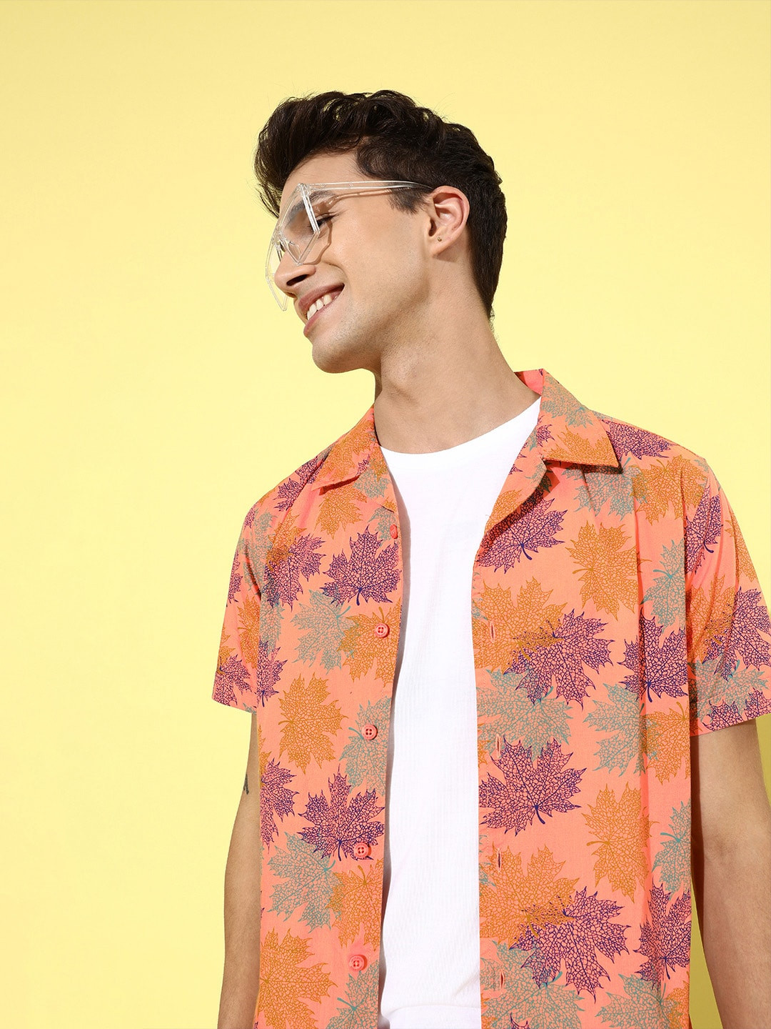 HERE&NOW Men Attractive Coral Tropical Resort Wear Slim Fit Shirt