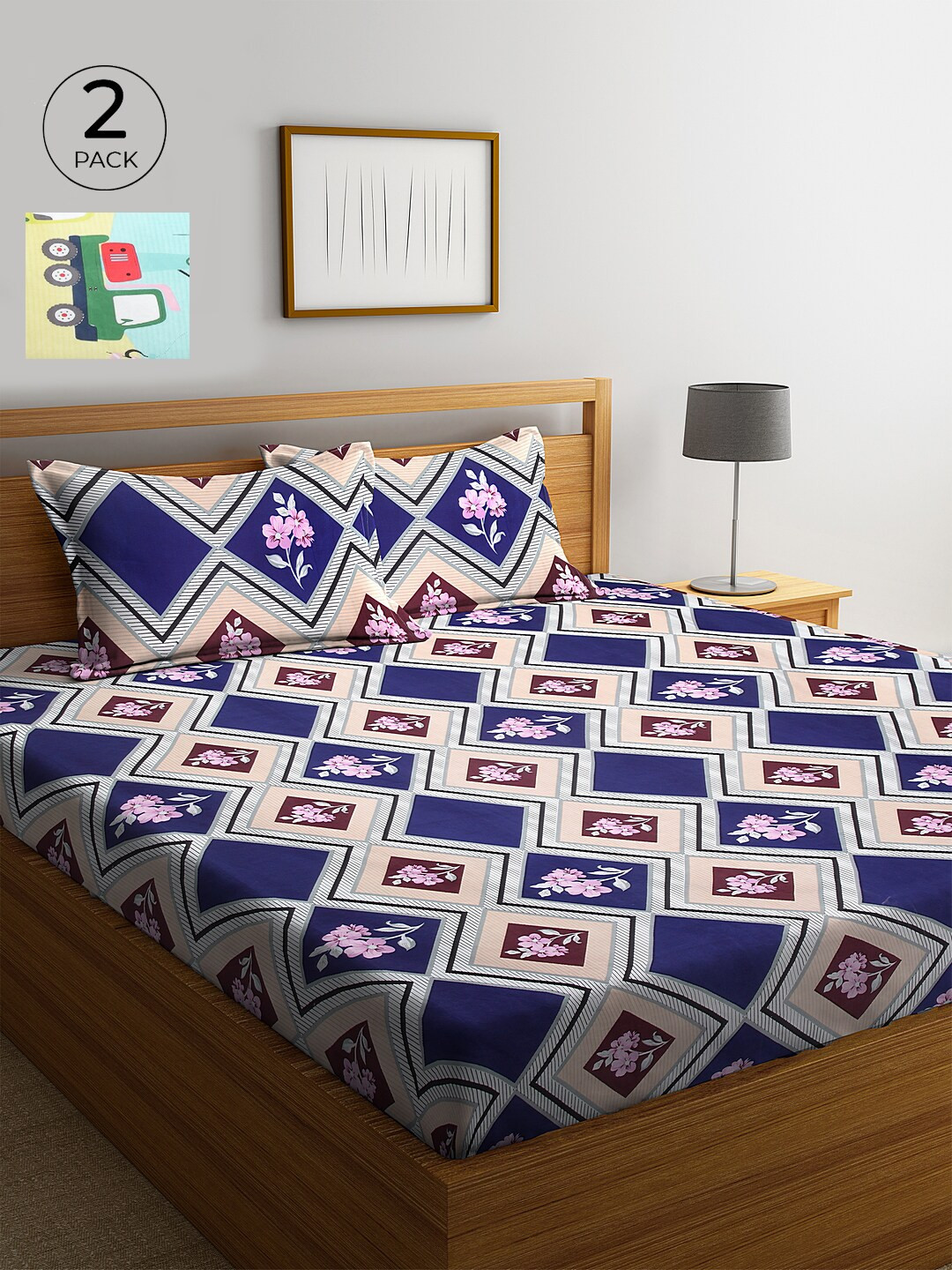 KLOTTHE Blue Geometric Cotton 210 TC King Fine 2 Bedsheet with 4 Pillow Covers-250 x 225 cm