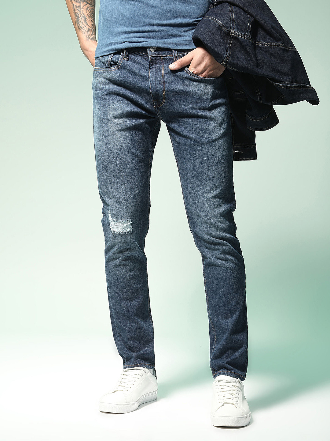 Flying Machine Men Blue Michael Slim Tapered Fit Heavy Fade Stretchable Jeans