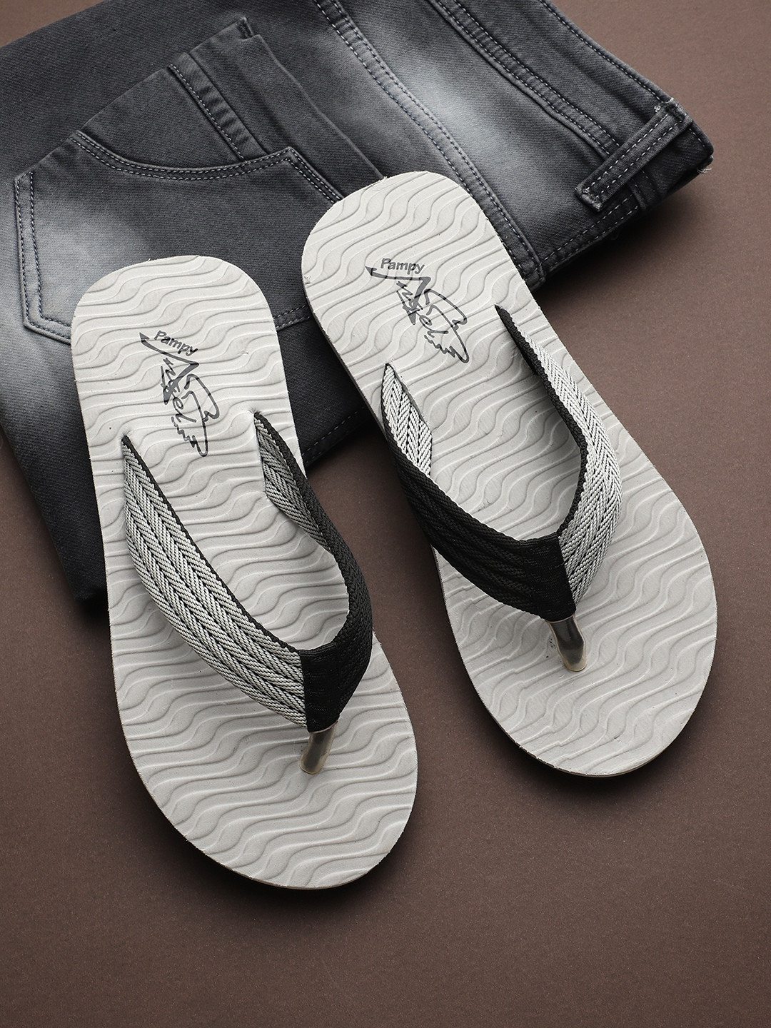 Pampy Angel Men Grey Striped Room Slippers