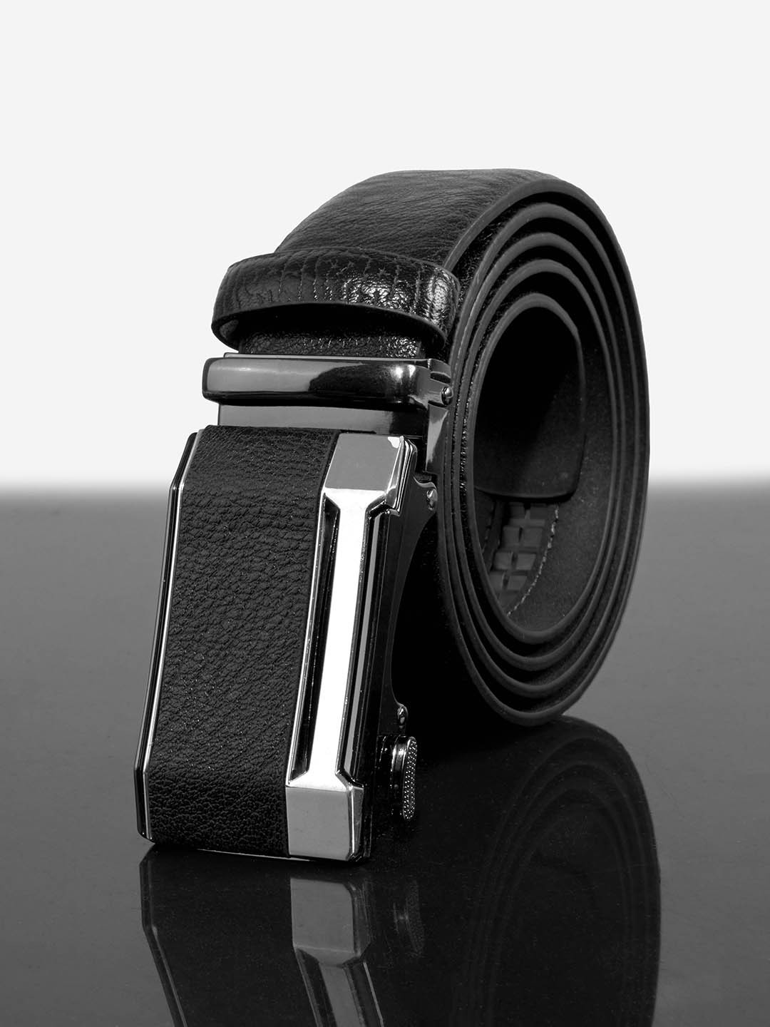 BuckleUp Men Black & Silver-Toned Textured Belt