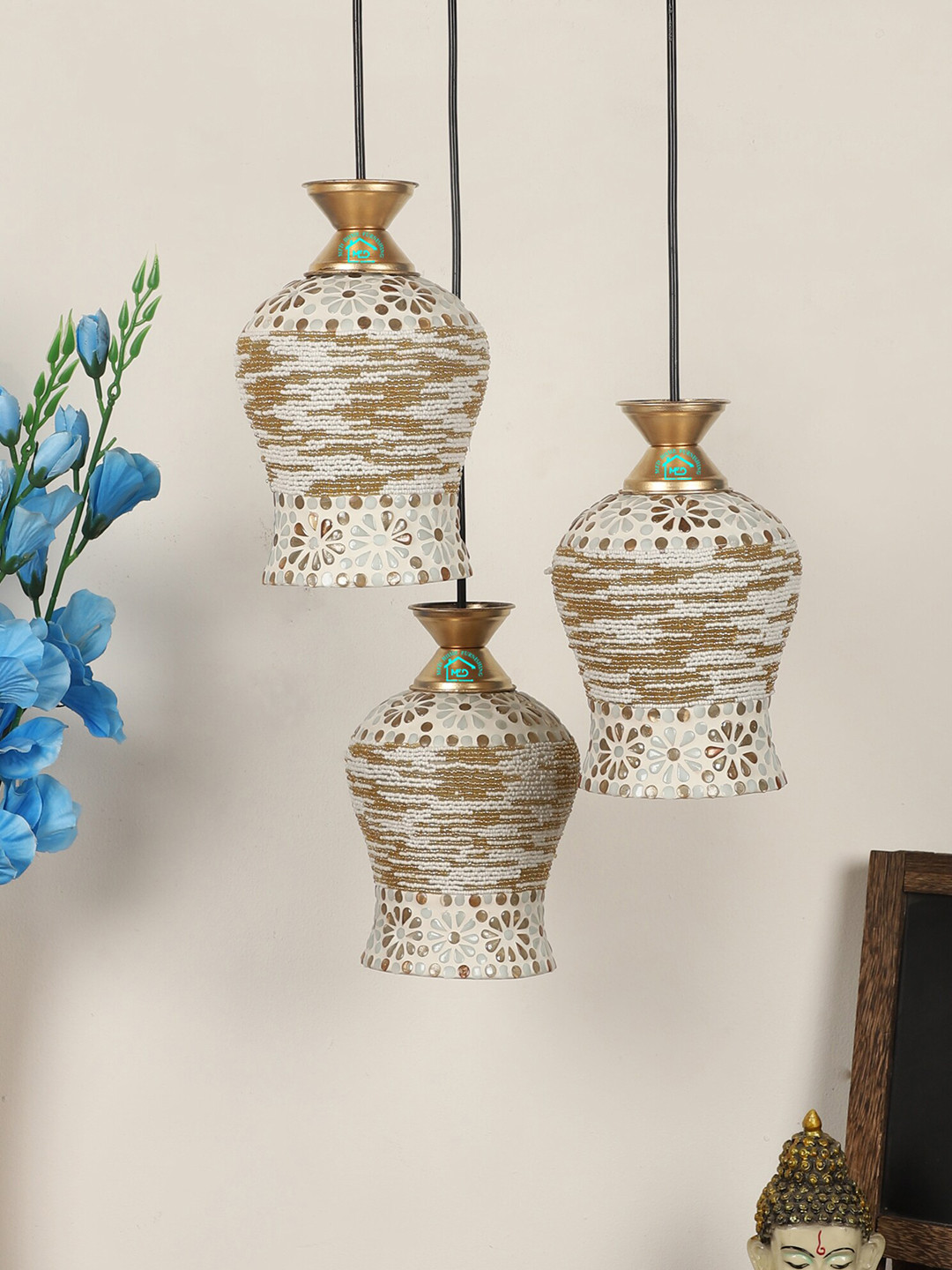 MFD HOME FURNISHING Unisex White Self Design Cluster Lights