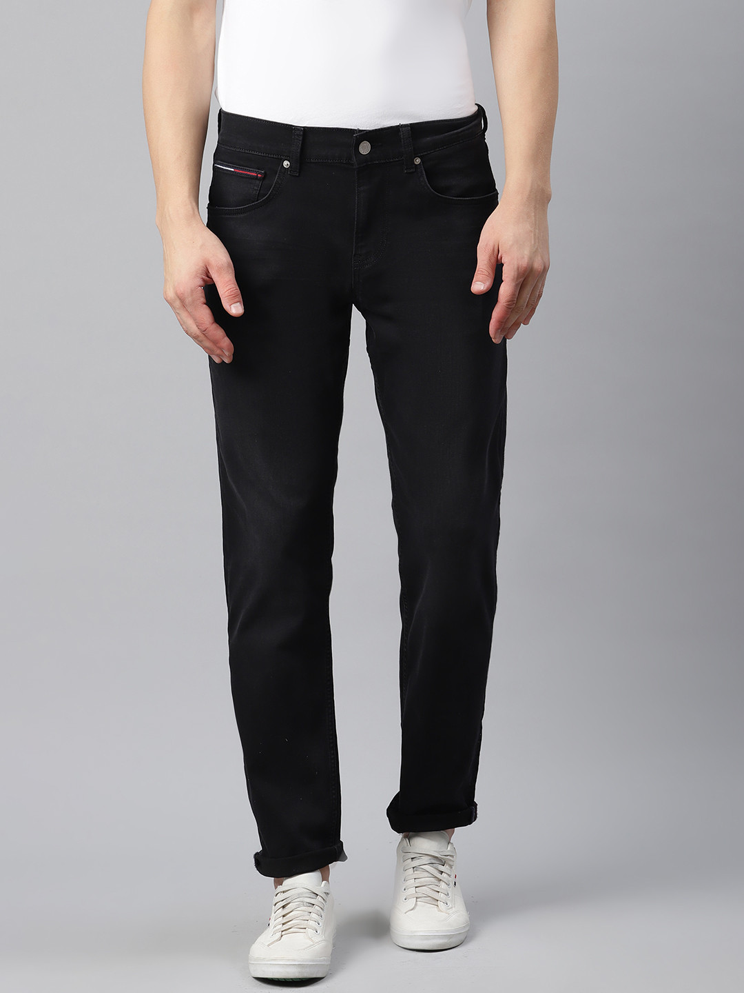 Tommy Hilfiger Men Black Straight Fit Stretchable Jeans