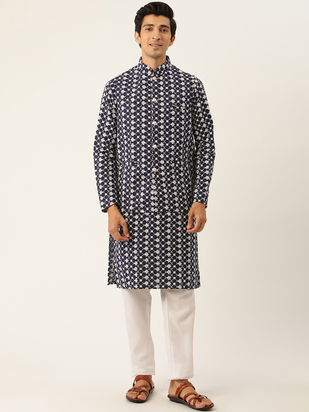 SOJANYA Men Navy Blue & White Woven Design Kurta with Pyjamas & Nehru Jacket
