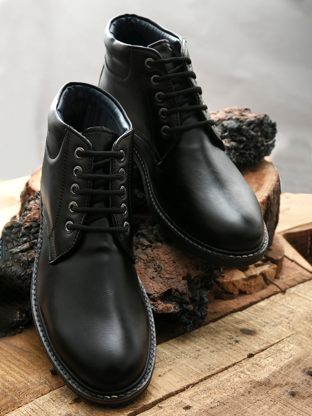 Azzaro Black Men Black Mid-Top Flat Boots