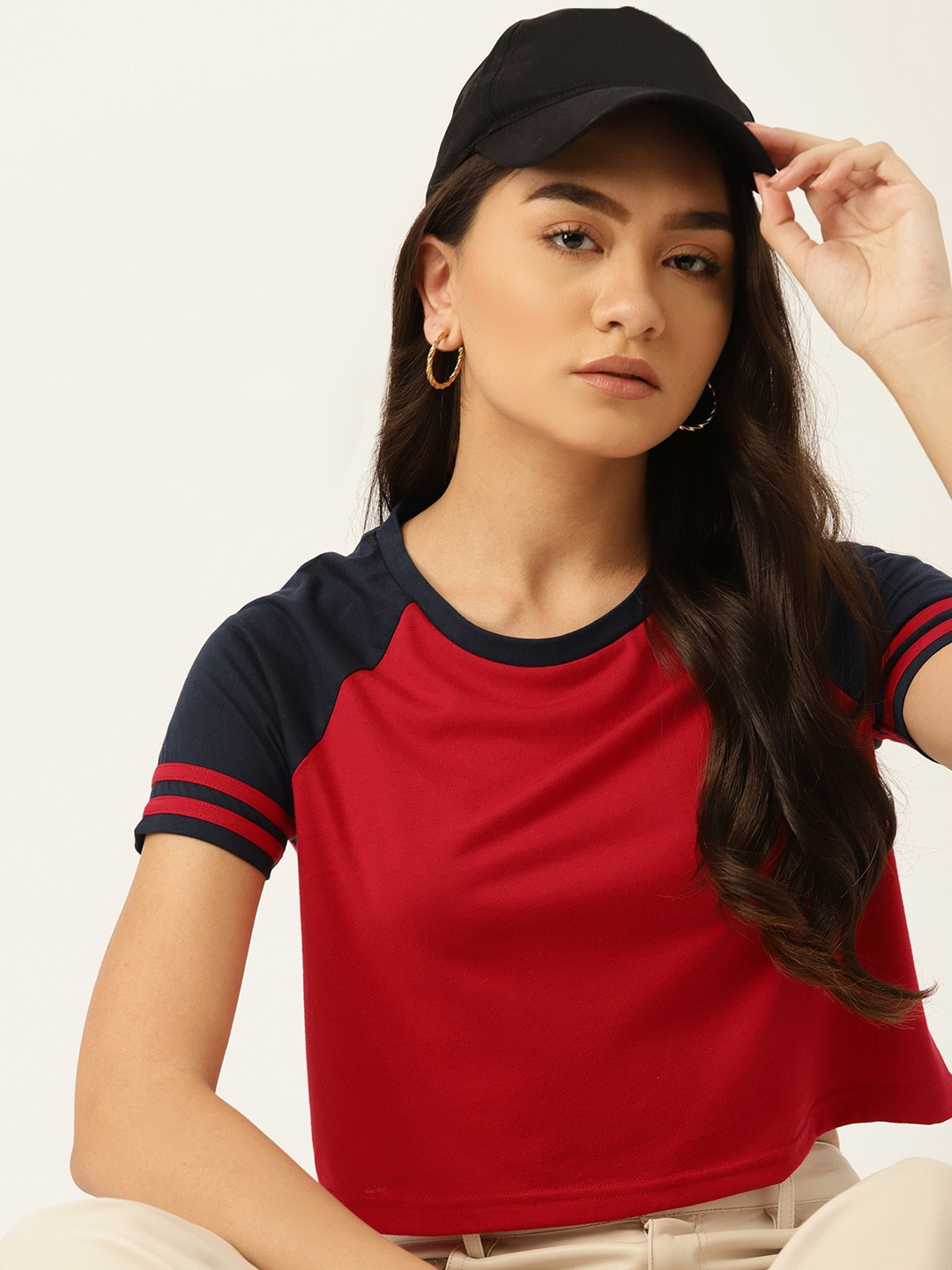 DressBerry Women Red & Navy Blue Solid Raglan Sleeves Crop T-shirt
