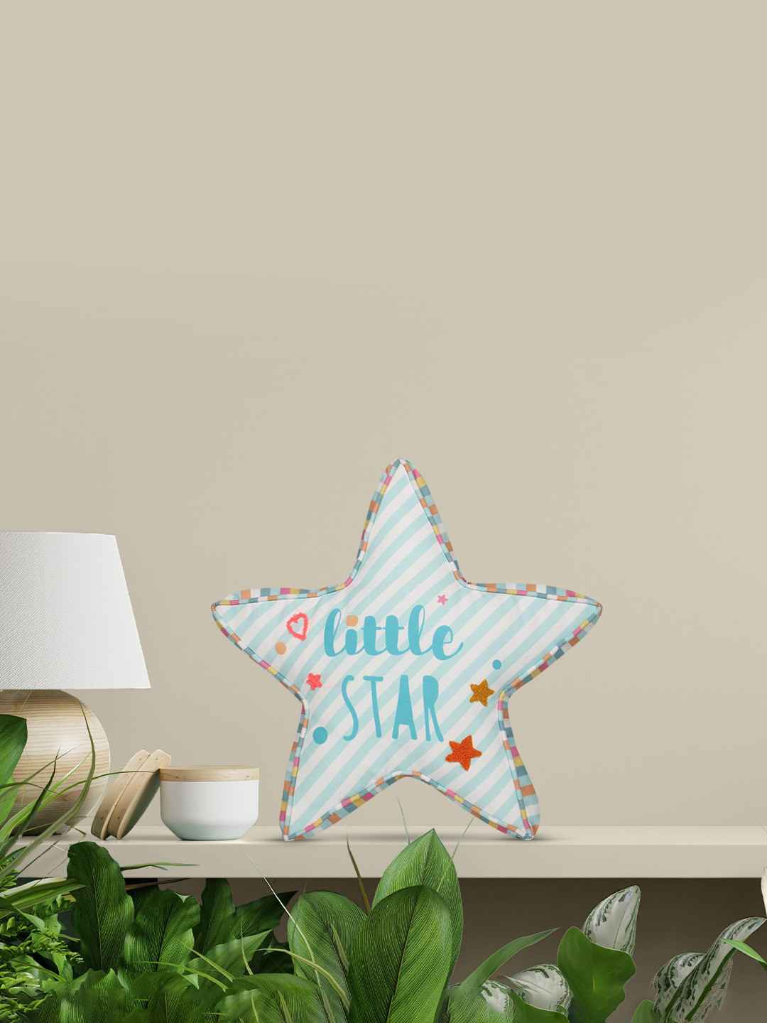 Sivya White & Blue Printed Star-Shape Cushion