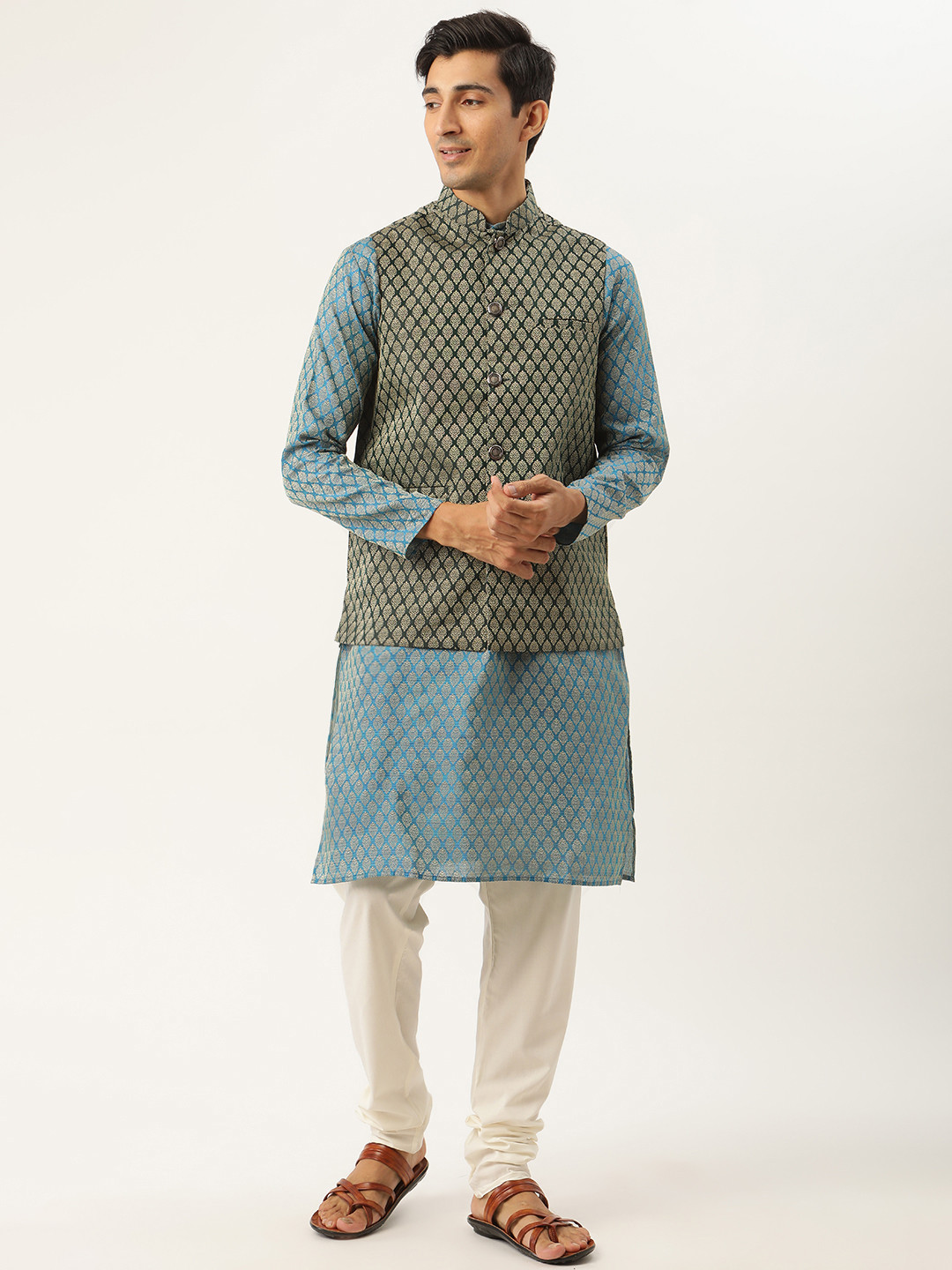 SOJANYA Men Blue & Green Ethnic Motifs Kurta with Churidar & Nehru Jacket