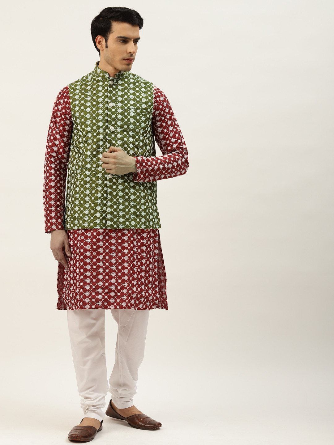 SOJANYA Men Maroon Chikankari Embroidered Kurta with Churidar & Nehru Jacket