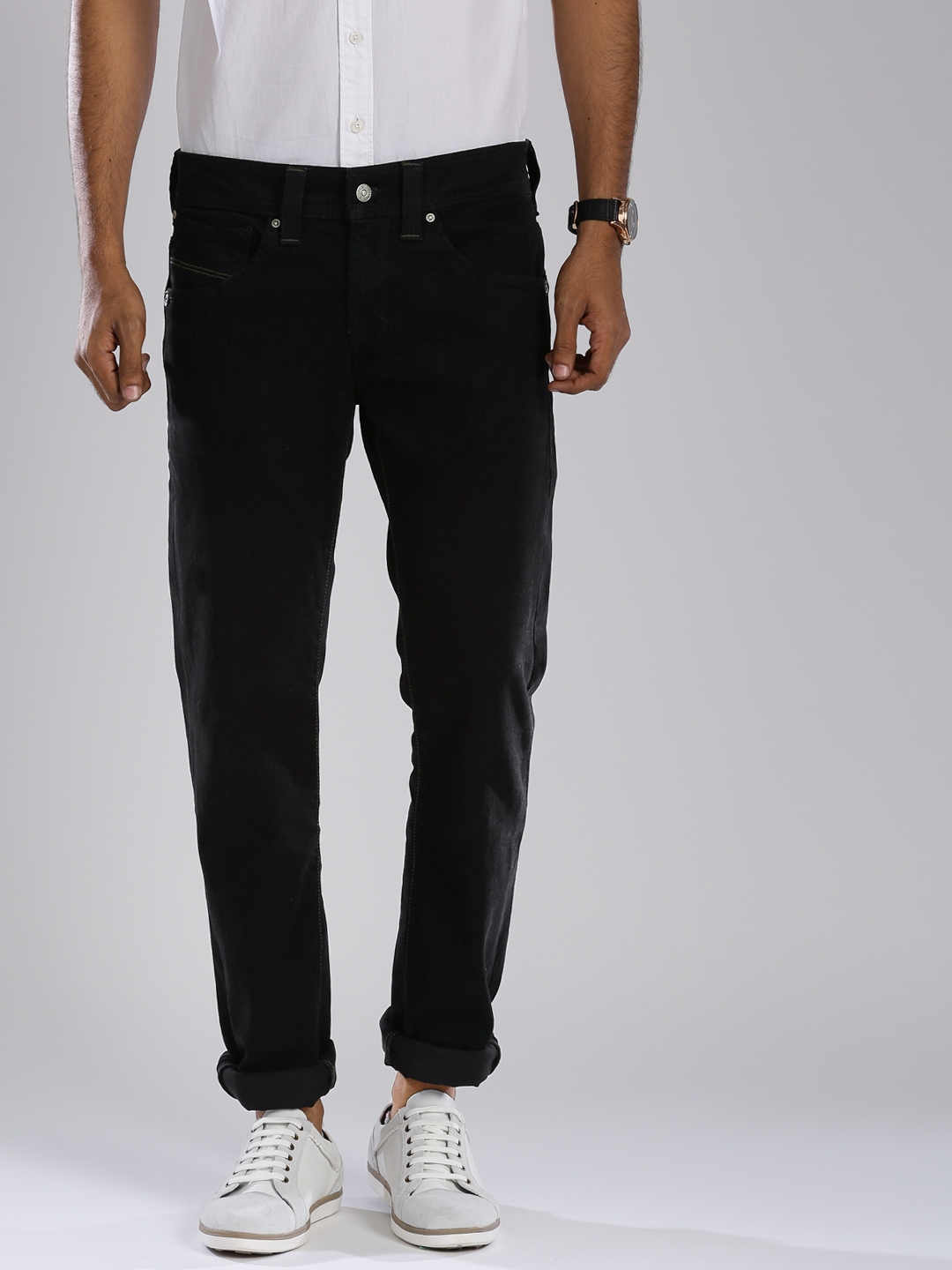 Buy Levi's Black Slim Fit Jeans 511 - Jeans for Men 1424079 | Myntra