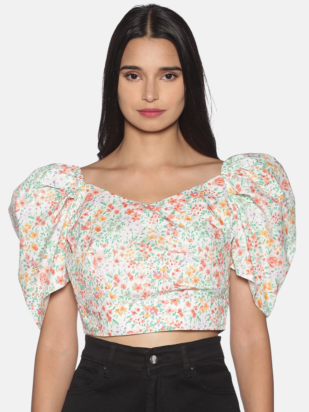 ISU White Floral Sweetheart Neck Bishop Sleeves Regular Crop Top