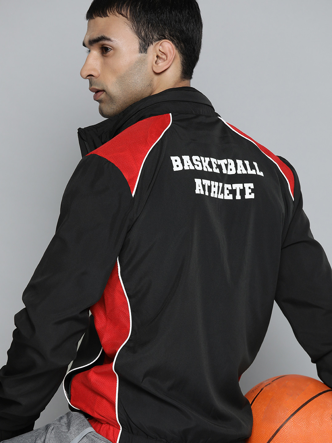 HRX By Hrithik Roshan Basketball Men Jet Black Packable Colourblock Jackets