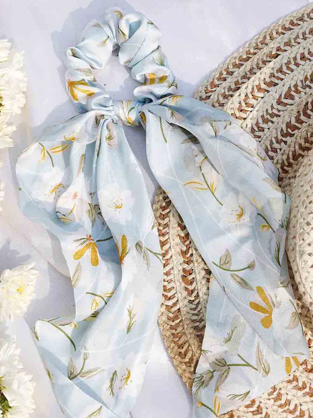 JOKER & WITCH Women Turquoise Blue & White Ponytail Holders