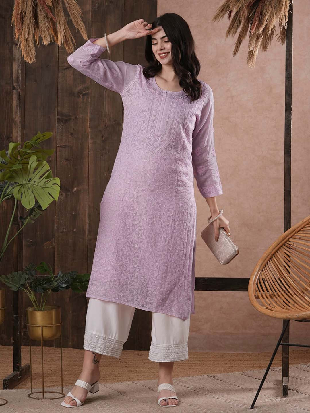 ADA Women Lavender Ethnic Motifs Hand Embroidered Chikankari Pastels Kota Handloom Kurta & Matching Slip