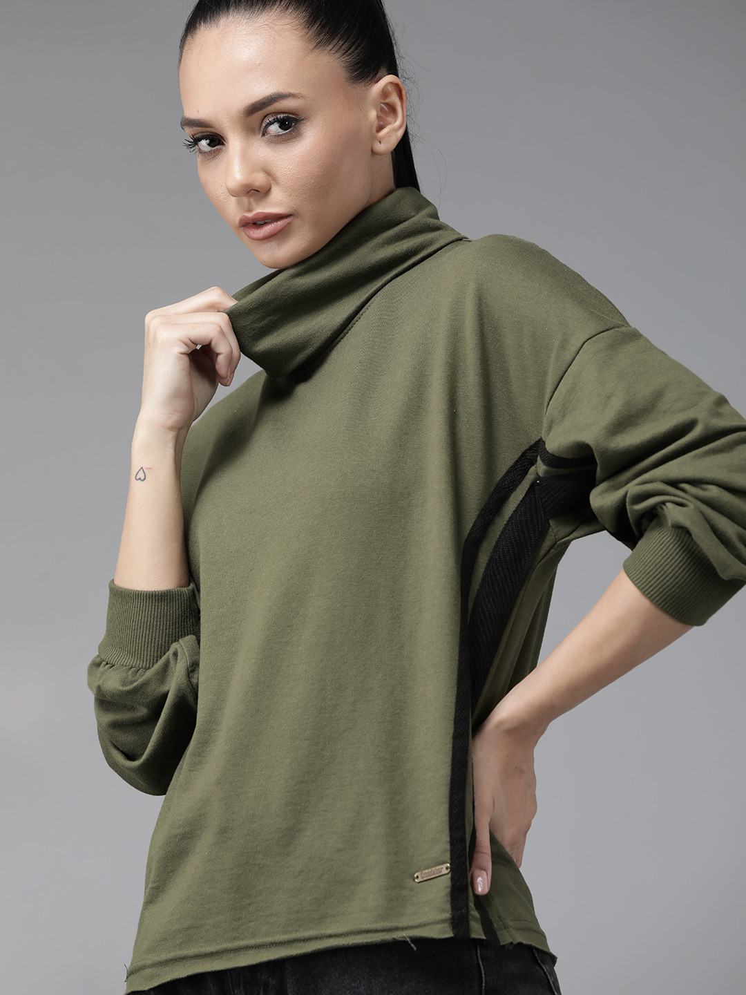 Roadster Women Olive Green Pure Cotton Solid Sweatshirt