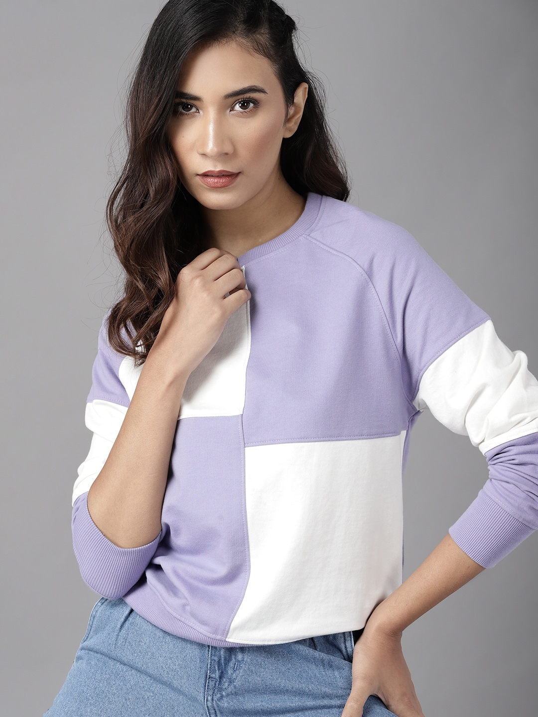 Buy Roadster Women Lavender & White Colourblocked Sweatshirt