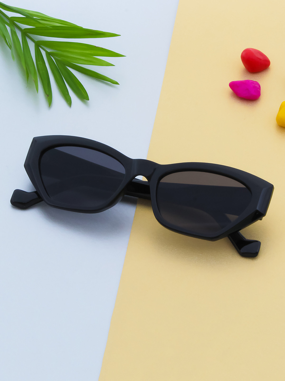 Ted Smith Women Grey Lens & Black Cateye Sunglasses with UV Protected Lens TS-IPEARLS