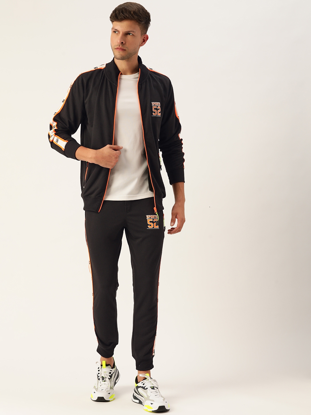 Sports52 wear Men Black Solid Tracksuit
