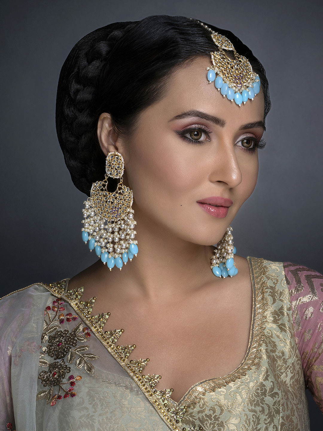 Sukkhi Gold-Plated Blue & White Kundan-Studded & Pearl-Beaded Jewellery Set